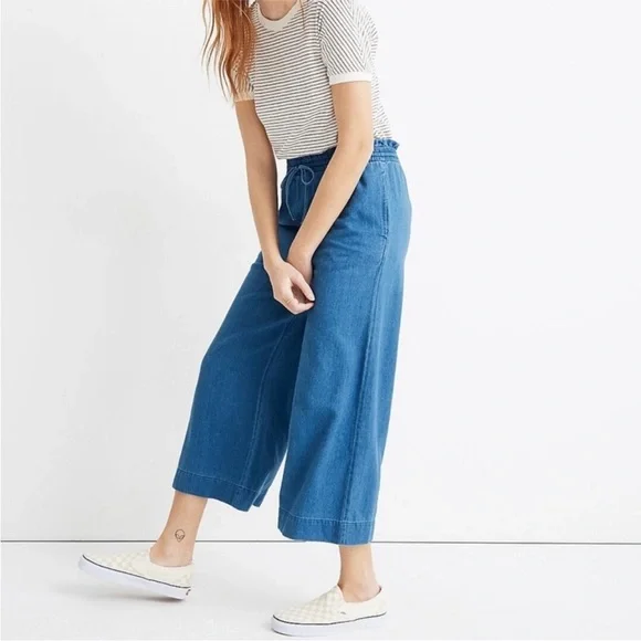 Madewell Indigo Smocked Huston Pull-On Crop Pants - Picture 2 of 9